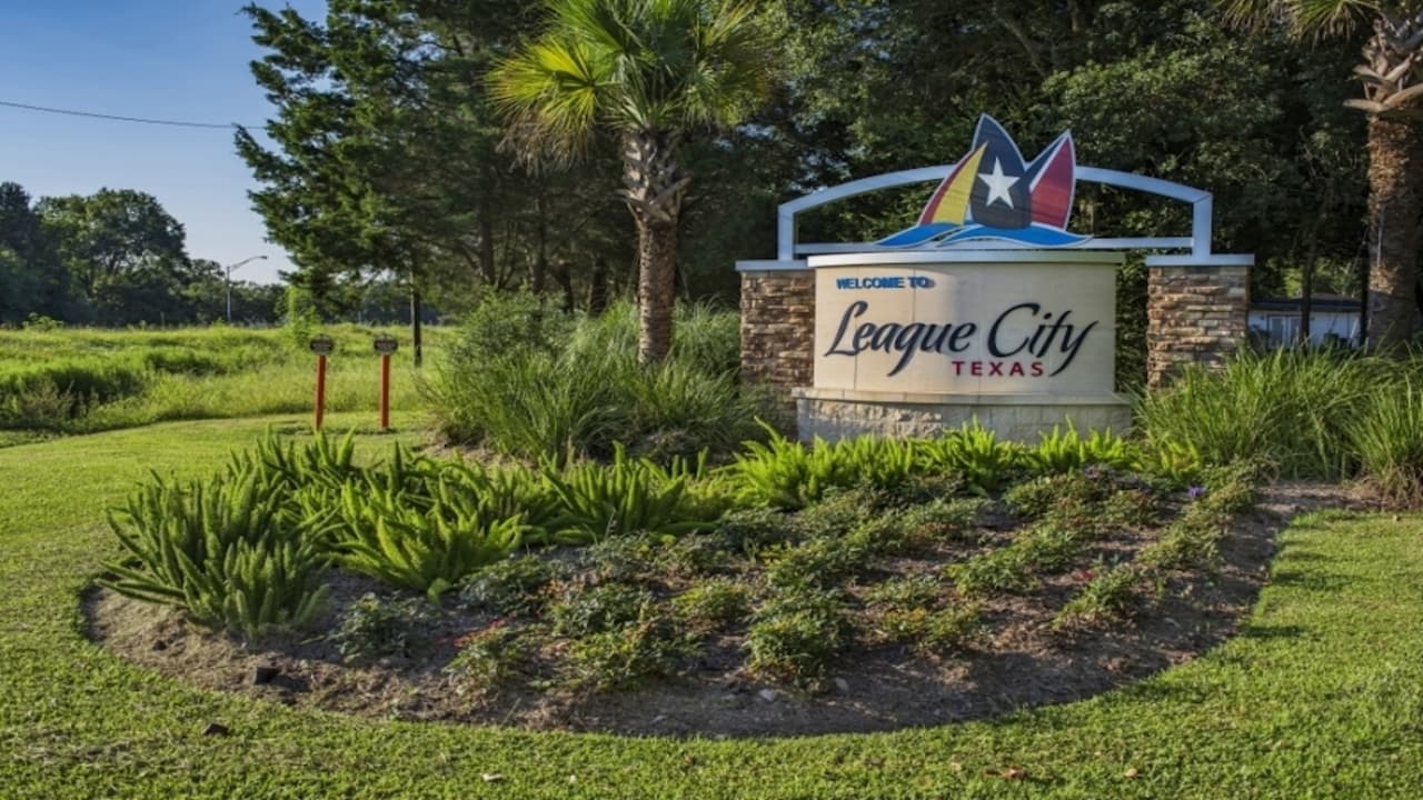 Equipment rentals in League City