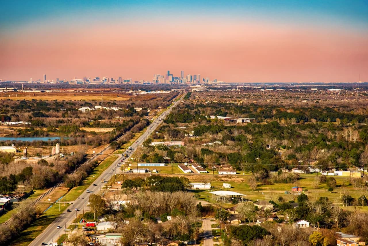 Equipment rentals in Missouri City