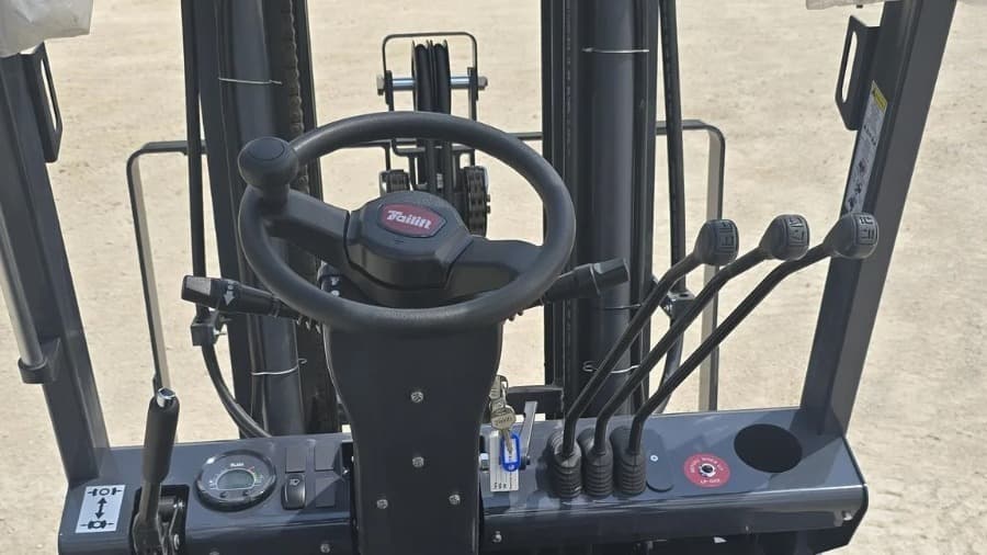 Forklift