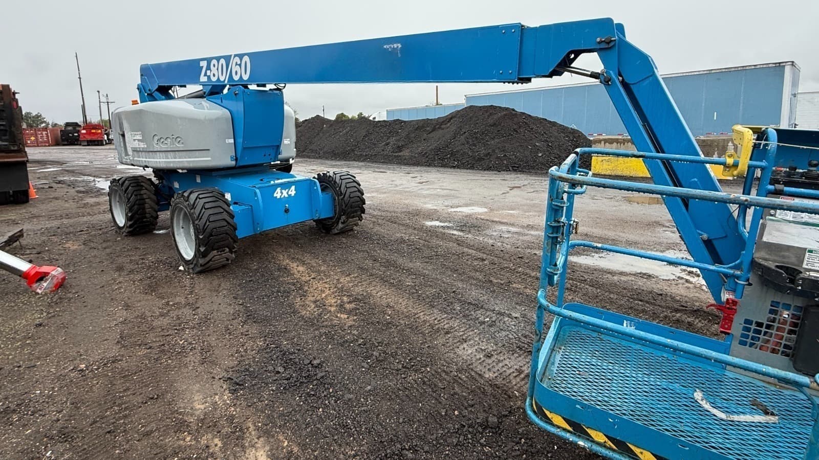 Articulated Boom Lift