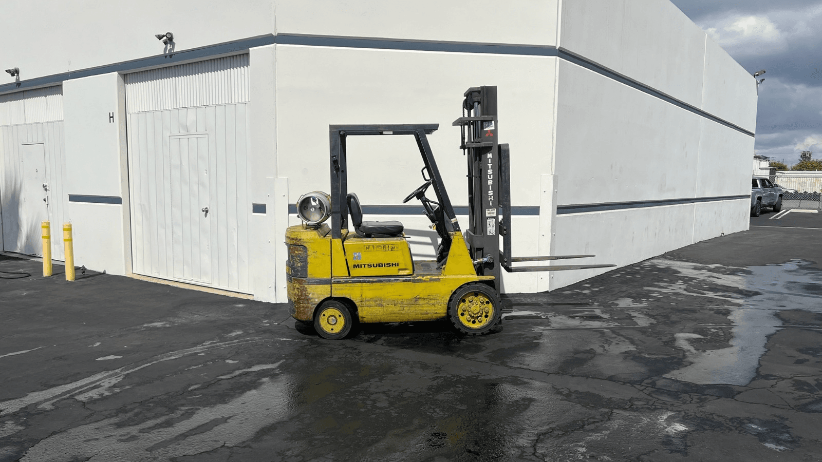 Forklift